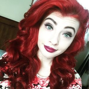 Meet your Posher, Alexandra